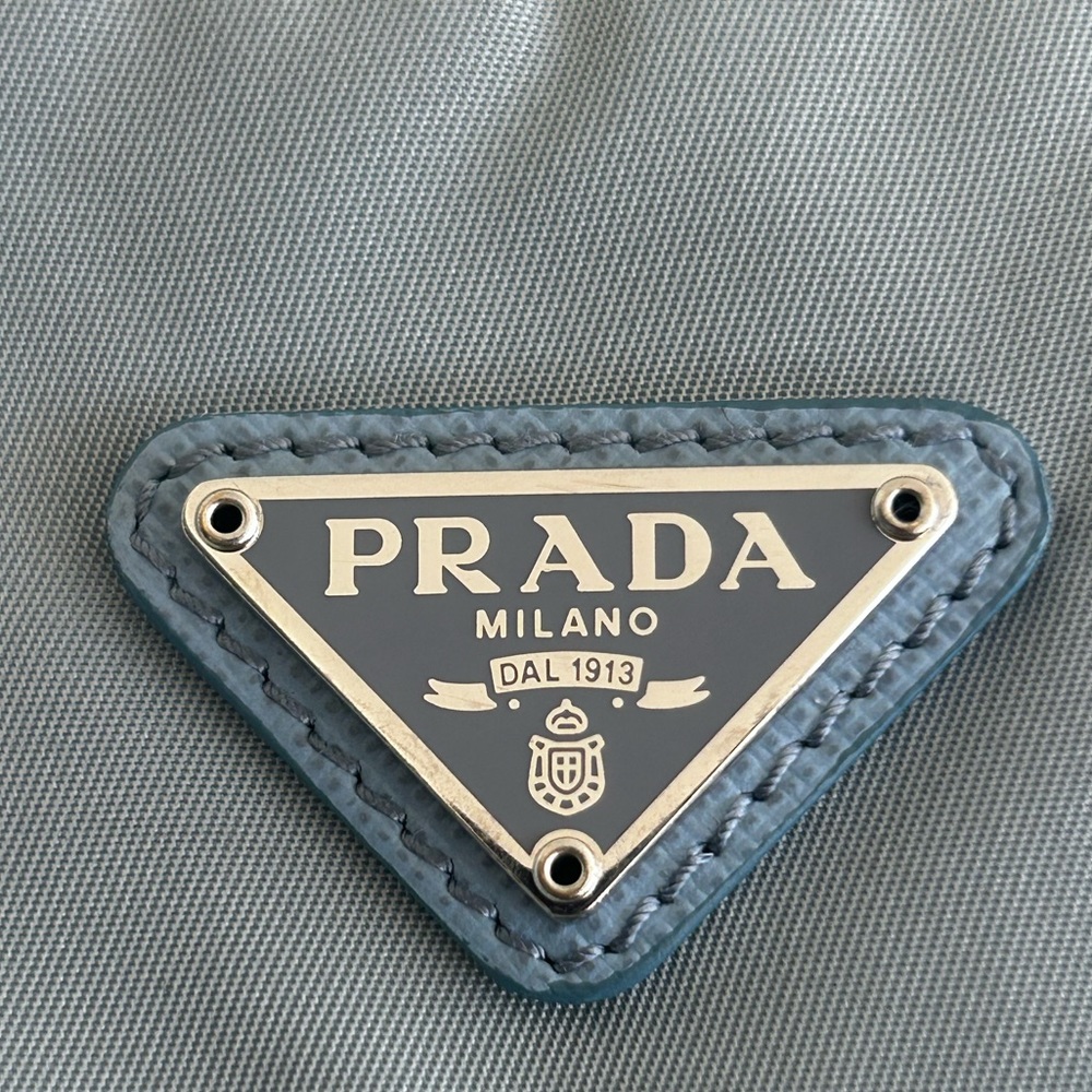 Prada Re-edition Bag "Sold" - Picture 13 of 15